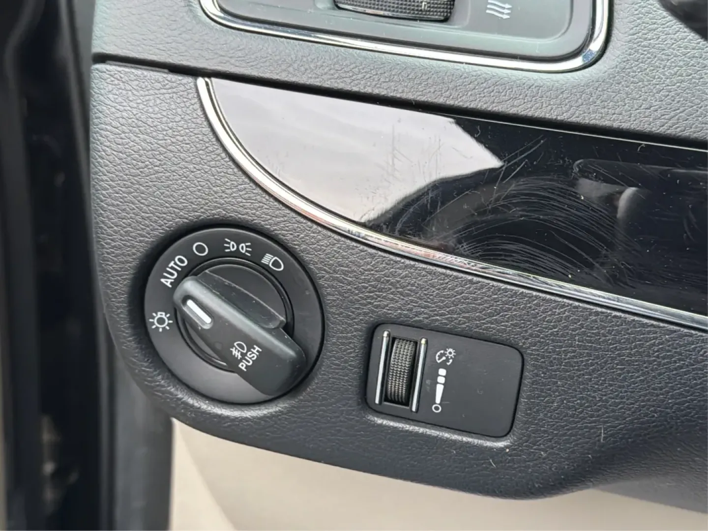 2017 Dodge Grand Caravan SXT (2C4RDGCG4HR) with an Pentastar 3.6L V-6 DOHC engine, located at 1951 S Dayton Lakeview Rd., New Carlisle, OH, 45344, (937) 908-9800, 39.890999, -84.050255 - **Drive Your Family Adventures with the 2017 Dodge Grand Caravan from Advantage Car and Credit - Piqua!**<br /> <br /> Are you ready to elevate your family outings, school runs, or weekend getaways? The 2017 Dodge Grand Caravan SXT is the perfect companion for your lifestyle. With ample space for pa - Photo#17