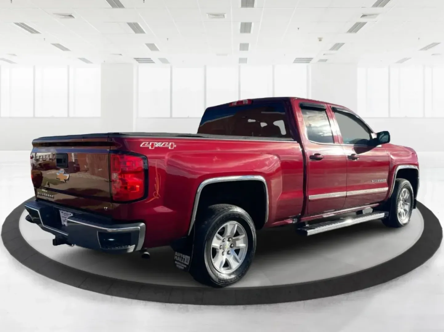 2016 Chevrolet Silverado 1500 1LT (1GCVKREC4GZ) with an EcoTec3 4.3L V-6 gasoline direct injection engine, located at 1951 S Dayton Lakeview Rd., New Carlisle, OH, 45344, (937) 908-9800, 39.890999, -84.050255 - Are you ready to elevate your adventures and tackle any terrain? The 2016 Chevrolet Silverado 1500 is the perfect companion for those who crave both utility and comfort. Whether you're a growing family needing to haul kids and gear, or an outdoor enthusiast looking to conquer weekend getaways, this - Photo#2