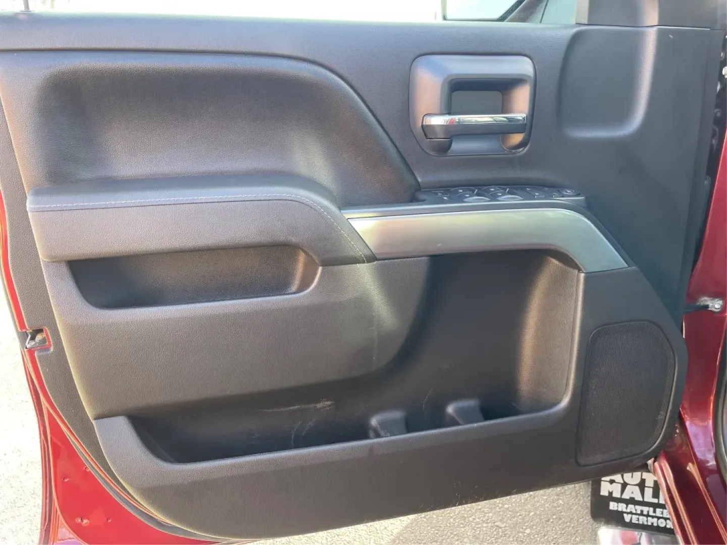 2016 Chevrolet Silverado 1500 1LT (1GCVKREC4GZ) with an EcoTec3 4.3L V-6 gasoline direct injection engine, located at 1951 S Dayton Lakeview Rd., New Carlisle, OH, 45344, (937) 908-9800, 39.890999, -84.050255 - Are you ready to elevate your adventures and tackle any terrain? The 2016 Chevrolet Silverado 1500 is the perfect companion for those who crave both utility and comfort. Whether you're a growing family needing to haul kids and gear, or an outdoor enthusiast looking to conquer weekend getaways, this - Photo#18