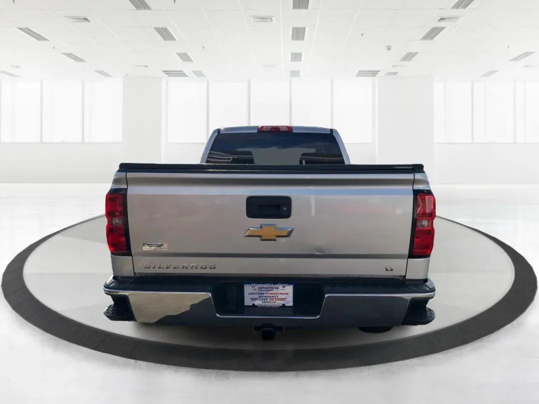 2016 Chevrolet Silverado 1500 1LT (1GCUKREC8GF) with an EcoTec3 5.3L V-8 gasoline direct injection engine, located at 1099 N County Rd 25A, Troy, OH, 45373, (937) 908-9800, 40.057079, -84.212883 - **Discover the Ultimate Adventure with the 2016 Chevrolet Silverado 1500 at Advantage Car and Credit - Vandalia!**<br /> <br /> Are you ready to elevate your driving experience and tackle the open road with confidence? Look no further than our stunning 2016 Chevrolet Silverado 1500, available now at - Photo#3