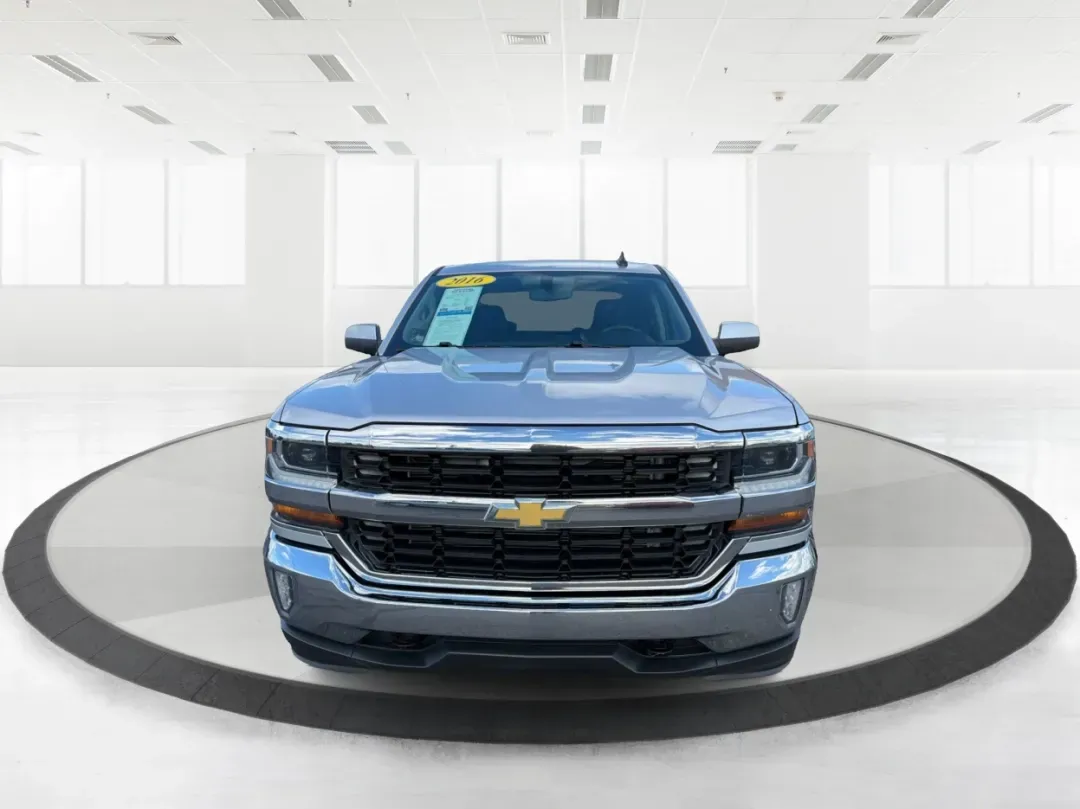 2016 Chevrolet Silverado 1500 1LT (1GCUKREC8GF) with an EcoTec3 5.3L V-8 gasoline direct injection engine, located at 1099 N County Rd 25A, Troy, OH, 45373, (937) 908-9800, 40.057079, -84.212883 - **Discover the Ultimate Adventure with the 2016 Chevrolet Silverado 1500 at Advantage Car and Credit - Vandalia!**<br /> <br /> Are you ready to elevate your driving experience and tackle the open road with confidence? Look no further than our stunning 2016 Chevrolet Silverado 1500, available now at - Photo#7