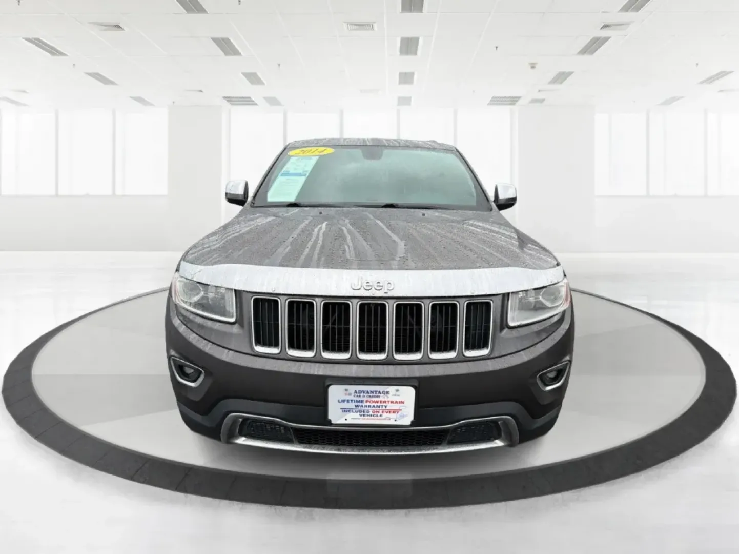 2014 Jeep Grand Cherokee Limited (1C4RJFBG9EC) with an Other engine, located at 880 E. National Road, Vandalia, OH, 45377, (937) 908-9800, 39.891918, -84.183594 - **Adventure Awaits: Drive Home a 2014 Jeep Grand Cherokee Limited Today!**<br /> <br /> Are you ready to elevate your driving experience? Picture yourself and your loved ones embarking on weekend getaways or daily commutes in the rugged yet refined 2014 Jeep Grand Cherokee Limited. This SUV isn't ju - Photo#7