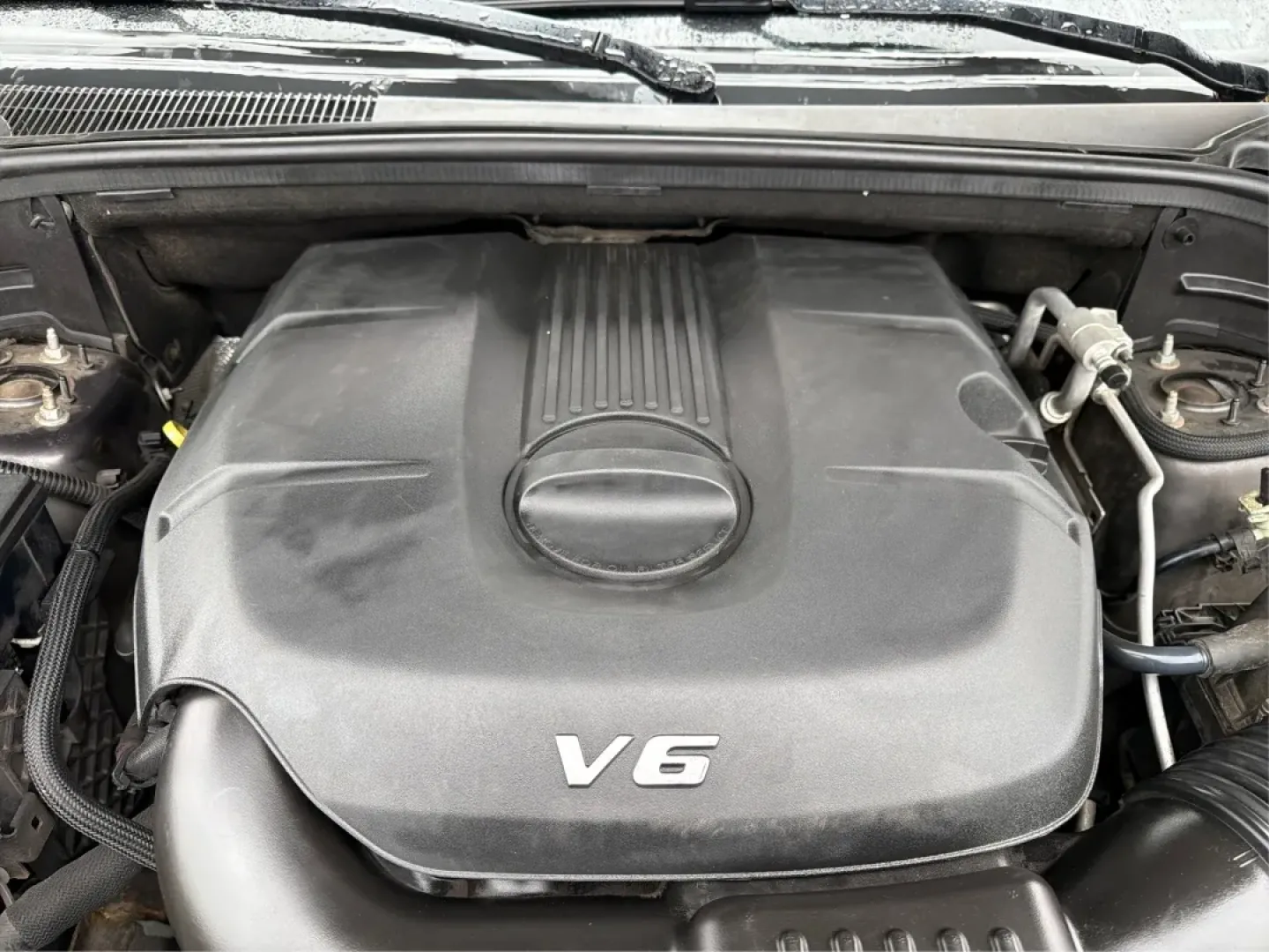 2014 Jeep Grand Cherokee Limited (1C4RJFBG9EC) with an Other engine, located at 880 E. National Road, Vandalia, OH, 45377, (937) 908-9800, 39.891918, -84.183594 - **Adventure Awaits: Drive Home a 2014 Jeep Grand Cherokee Limited Today!**<br /> <br /> Are you ready to elevate your driving experience? Picture yourself and your loved ones embarking on weekend getaways or daily commutes in the rugged yet refined 2014 Jeep Grand Cherokee Limited. This SUV isn't ju - Photo#11