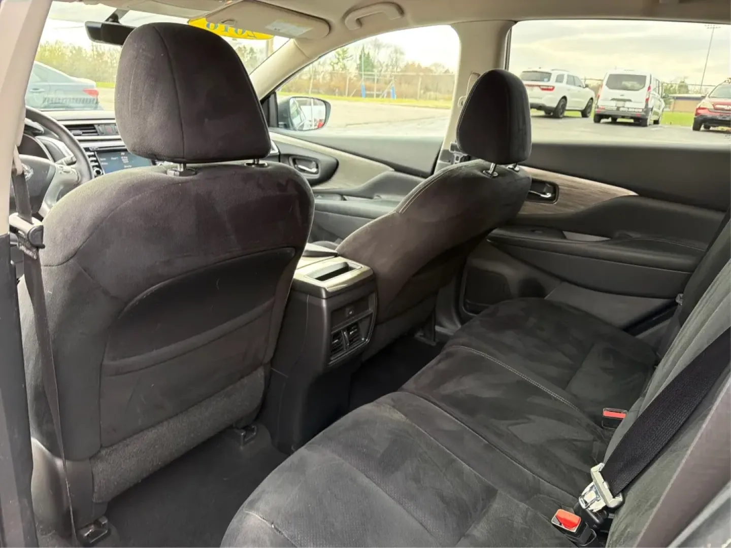 2016 Nissan Murano S (5N1AZ2MH1GN) with an 3.5L V-6 DOHC engine, located at 1951 S Dayton Lakeview Rd., New Carlisle, OH, 45344, (937) 908-9800, 39.890999, -84.050255 - **Elevate Your Daily Drive with the 2016 Nissan Murano S Perfect for Families and Adventurers Alike!**<br /> <br /> Are you in search of a vehicle that seamlessly blends style, comfort, and performance? Look no further than this stunning **2016 Nissan Murano S**, available now at **Advantage Car an - Photo#10