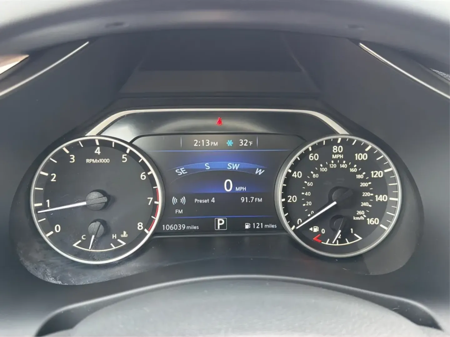 2016 Nissan Murano S (5N1AZ2MH1GN) with an 3.5L V-6 DOHC engine, located at 1951 S Dayton Lakeview Rd., New Carlisle, OH, 45344, (937) 908-9800, 39.890999, -84.050255 - **Elevate Your Daily Drive with the 2016 Nissan Murano S Perfect for Families and Adventurers Alike!**<br /> <br /> Are you in search of a vehicle that seamlessly blends style, comfort, and performance? Look no further than this stunning **2016 Nissan Murano S**, available now at **Advantage Car an - Photo#15