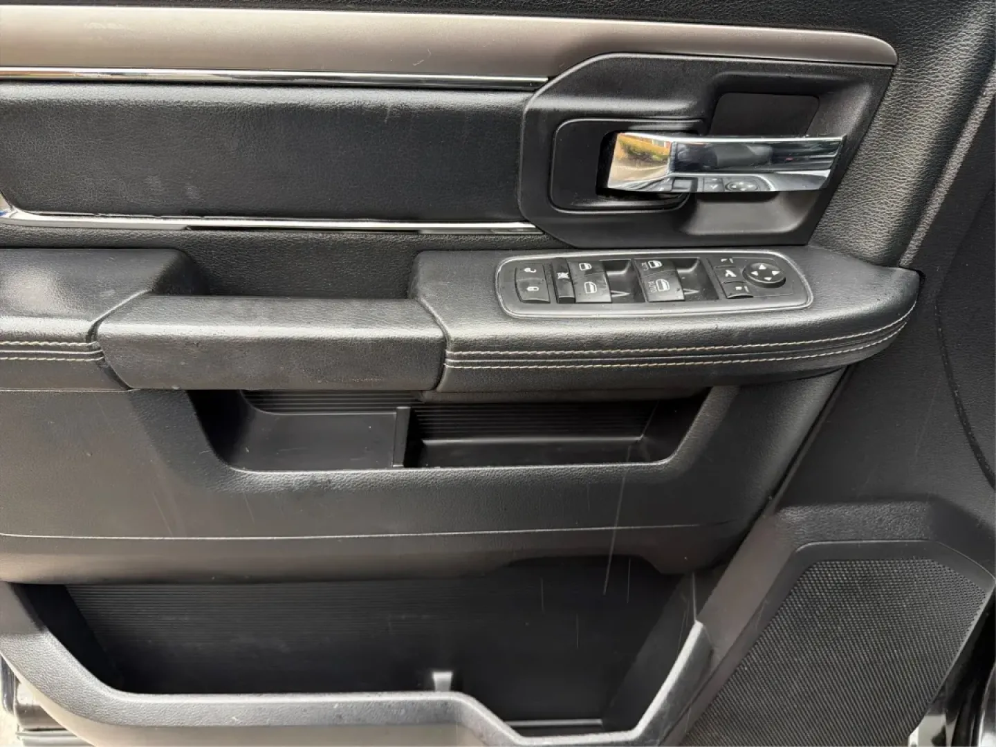 2016 Ram 1500 Sport (1C6RR7HT5GS) with an HEMI 5.7L V-8 variable valve control engine, located at 1184 Kauffman Ave, Fairborn, OH, 45324, (937) 908-9800, 39.807072, -84.030914 - **Unleash the Adventure with the 2016 Ram 1500 Sport - Your Ultimate Trucking Companion!**<br /> <br /> Are you ready to elevate your lifestyle with a vehicle that combines power, versatility, and style? The 2016 Ram 1500 Sport is here to meet all your needs, whether you're hauling gear for a weeken - Photo#18