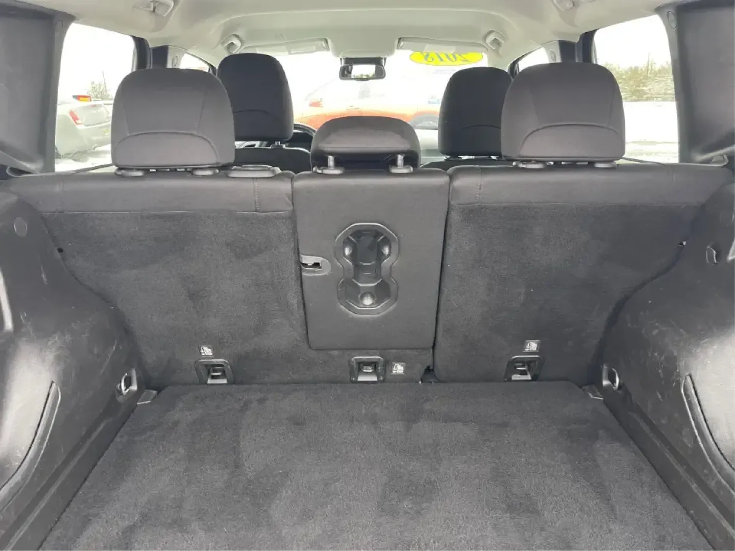 2018 Jeep Renegade Latitude 4x4 (ZACCJBBB5JP) with an 2.4L L4 DOHC 16V engine, 6M transmission, located at 8750 N County Rd 25A, Piqua, OH, 45356, (937) 908-9800, 40.164391, -84.232513 - **Explore New Adventures with the 2018 Jeep Renegade Latitude 4x4!**<br /> <br /> Are you ready to elevate your adventures with a vehicle that perfectly balances style, comfort, and capability? Look no further than this striking 2018 Jeep Renegade Latitude 4x4, available now at Advantage Car and Cre - Photo#11