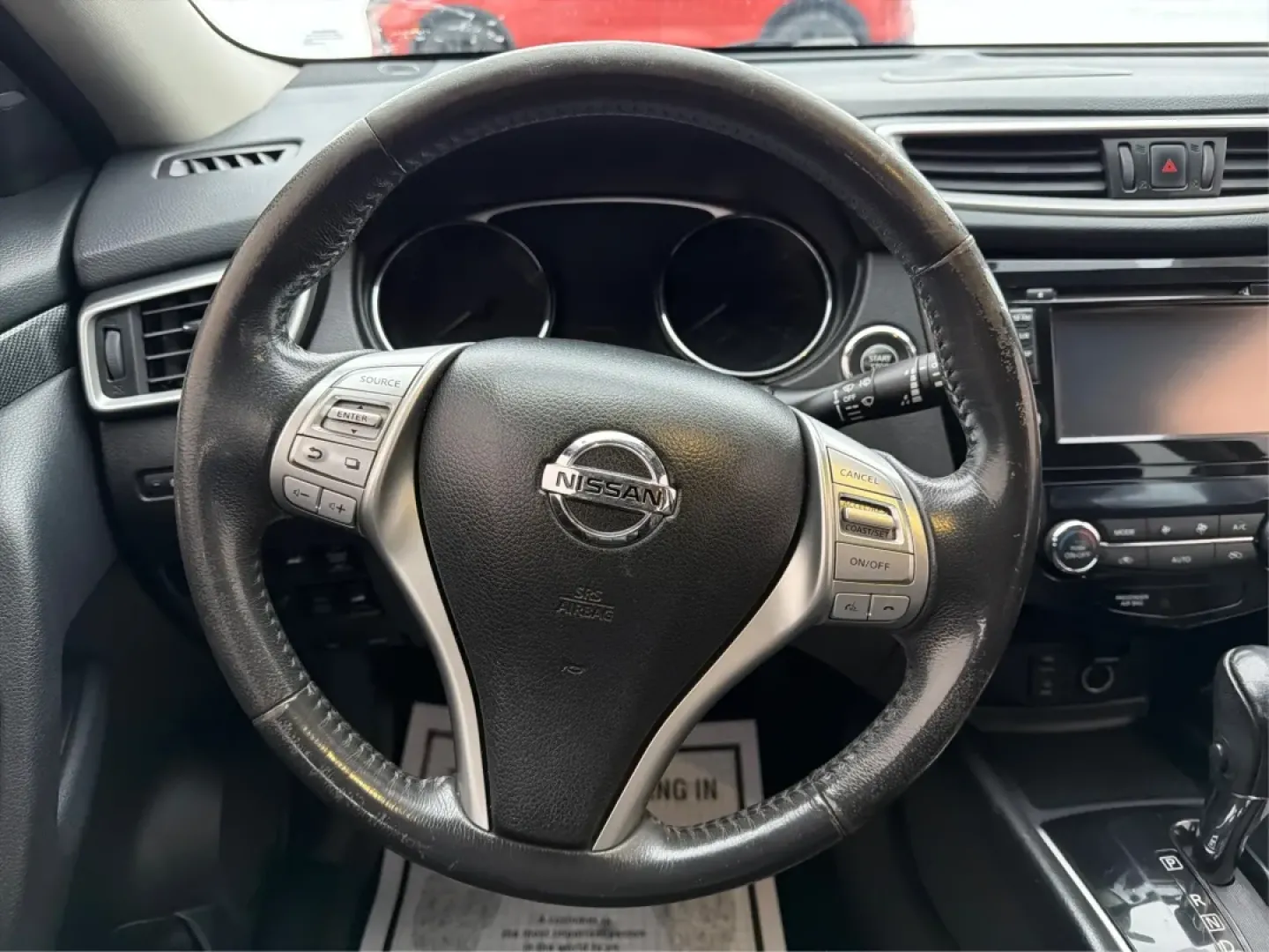 2015 Nissan Rogue SL (5N1AT2MV1FC) with an 2.5L I-4 DOHC engine, located at 8750 N County Rd 25A, Piqua, OH, 45356, (937) 908-9800, 40.164391, -84.232513 - **Adventure Awaits in the 2015 Nissan Rogue SL Perfect for Your Active Lifestyle!**<br /> <br /> Are you in search of a reliable SUV that can handle weekend getaways, family road trips, or daily commutes with ease? Look no further than this 2015 Nissan Rogue SL, available now at Advantage Car and C - Photo#16