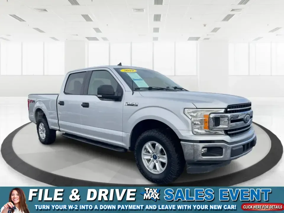 2019 Ford F-150 XLT (1FTFW1E42KK) with an 3.5L V6 DOHC 24V engine, 6A transmission, located at 8750 N County Rd 25A, Piqua, OH, 45356, (937) 908-9800, 40.164391, -84.232513 - **Experience Adventure and Reliability with the 2019 Ford F-150 XLT at Advantage Car and Credit - New Carlisle!**<br /> <br /> Are you in search of a vehicle that can keep up with your active lifestyle? Whether you're hauling the family for a weekend getaway, navigating daily commutes, or tackling o - Photo#0