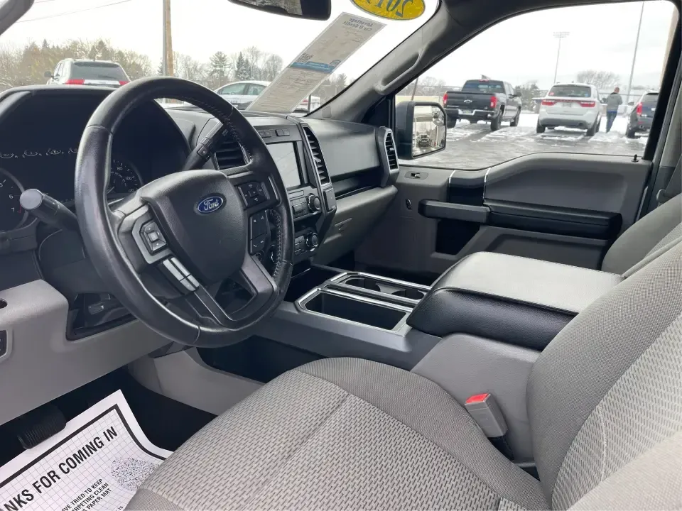 2019 Ford F-150 XLT (1FTFW1E42KK) with an 3.5L V6 DOHC 24V engine, 6A transmission, located at 401 Woodman Dr, Riverside, OH, 45431, (937) 908-9800, 39.760899, -84.123421 - **Experience Adventure and Reliability with the 2019 Ford F-150 XLT at Advantage Car and Credit - New Carlisle!**<br /> <br /> Are you in search of a vehicle that can keep up with your active lifestyle? Whether you're hauling the family for a weekend getaway, navigating daily commutes, or tackling o - Photo#9