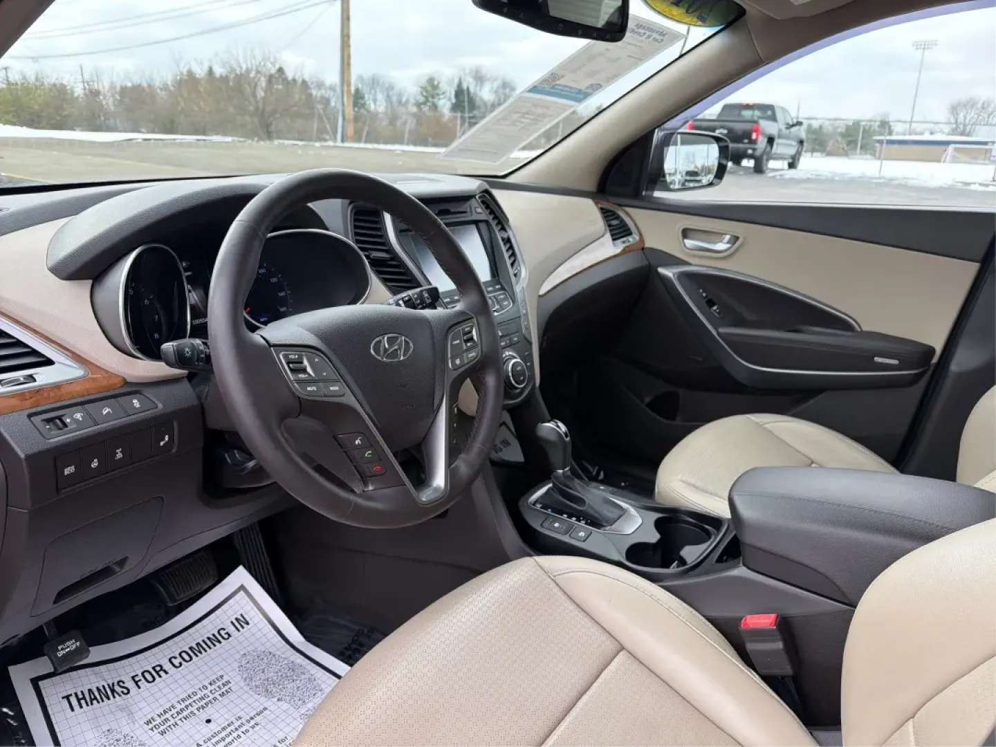 2014 Hyundai Santa Fe 2.4L (5XYZUDLB7EG) with an Theta II 2.4L I-4 gasoline direct injection engine, located at 1099 N County Rd 25A, Troy, OH, 45373, (937) 908-9800, 40.057079, -84.212883 - **Explore the Open Road with Ease: 2014 Hyundai Santa Fe at Advantage Car and Credit - Troy**<br /> <br /> Are you ready to take your family adventures to the next level? The 2014 Hyundai Santa Fe is designed for those seeking comfort, style, and ample space for everything life throws your way-perfe - Photo#9