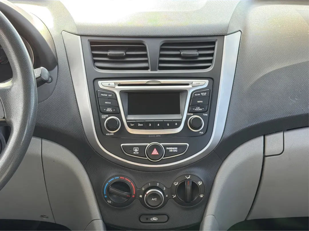 2016 Hyundai Accent SE (KMHCT4AE7GU) with an 1.6L I-4 gasoline direct injection engine, located at 4508 South Dixie Dr, Moraine, OH, 45439, (937) 908-9800, 39.689976, -84.218452 - **Discover Your Next Adventure with This 2016 Hyundai Accent SE Sedan!**<br /> <br /> Are you looking for a reliable vehicle to elevate your daily commute or weekend getaways? Look no further than the stunning 2016 Hyundai Accent SE Sedan available at Advantage Car and Credit. Located at 1951 S Dayt - Photo#13