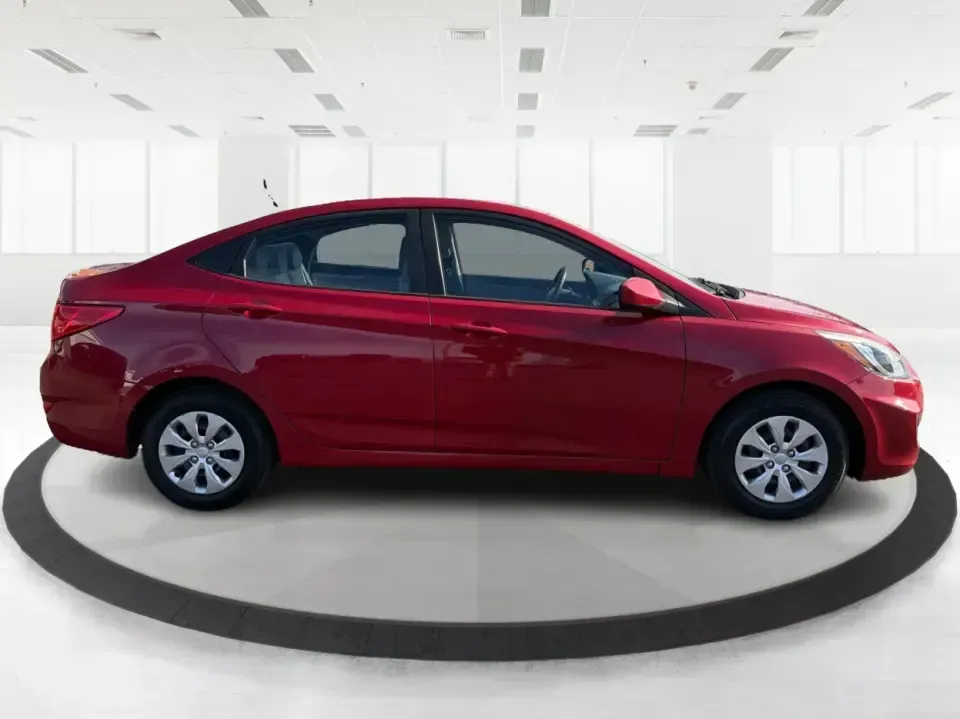 2016 Hyundai Accent SE (KMHCT4AE7GU) with an 1.6L I-4 gasoline direct injection engine, 6A transmission, located at 880 E. National Road, Vandalia, OH, 45377, (937) 908-9800, 39.891918, -84.183594 - **Discover Your Next Adventure with This 2016 Hyundai Accent SE Sedan!**<br /> <br /> Are you looking for a reliable vehicle to elevate your daily commute or weekend getaways? Look no further than the stunning 2016 Hyundai Accent SE Sedan available at Advantage Car and Credit. Located at 1951 S Dayt - Photo#1