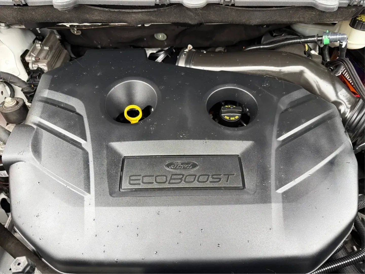 2016 Ford Edge SEL (2FMPK3J98GB) with an Other engine, located at 1099 N County Rd 25A, Troy, OH, 45373, (937) 908-9800, 40.057079, -84.212883 - ### Experience Comfort and Versatility in the 2016 Ford Edge SEL at Advantage Car and Credit - Troy<br /> <br /> Looking for the perfect blend of style, comfort, and functionality? The 2016 Ford Edge SEL, available at Advantage Car and Credit in Troy, OH, is tailored for those who lead an active lif - Photo#11