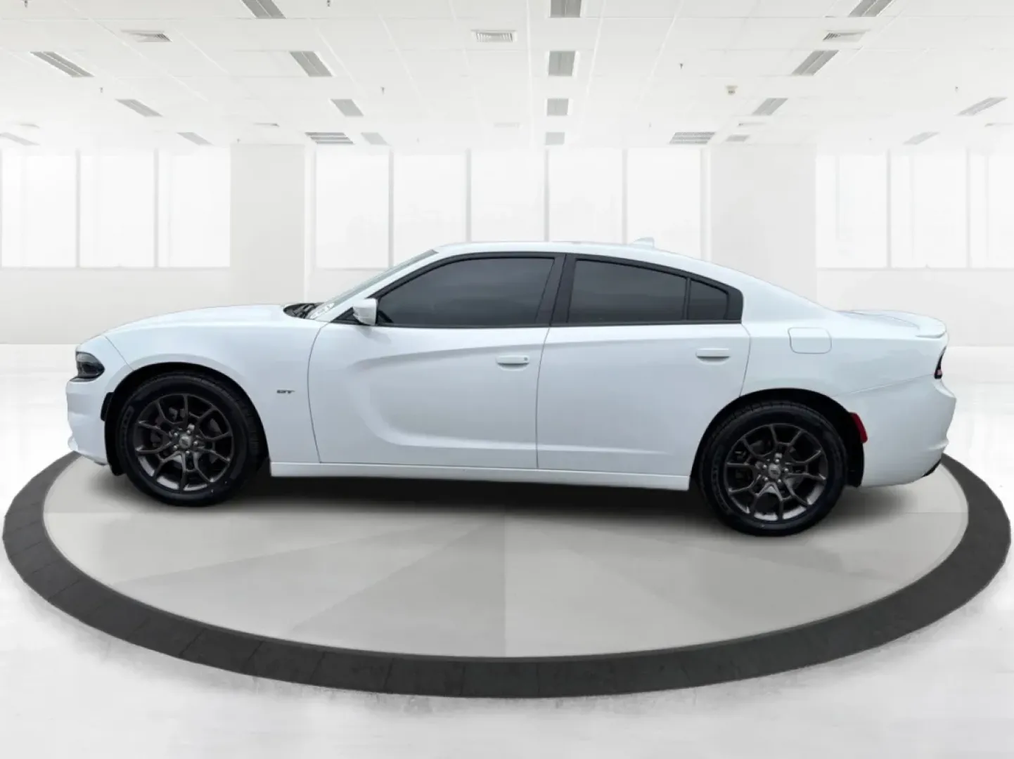 2018 Dodge Charger GT AWD (2C3CDXJG8JH) with an Pentastar 3.6L V-6 DOHC engine, located at 1184 Kauffman Ave, Fairborn, OH, 45324, (937) 908-9800, 39.807072, -84.030914 - Rev up your lifestyle with this stunning 2018 Dodge Charger GT AWD, perfect for those looking to combine exhilarating performance with everyday practicality. At Advantage Car and Credit in Fairborn, OH, we understand that reliable transportation can transform your daily routine, whether you're commu - Photo#5