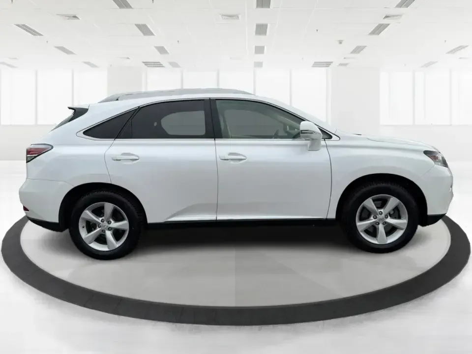 2015 Lexus RX 350 F Sport | Crafted Line (2T2BK1BA3FC) with an 3.5L V-6 DOHC engine, 6-Speed Automatic transmission, located at 401 Woodman Dr, Riverside, OH, 45431, (937) 908-9800, 39.760899, -84.123421 - **Elevate Your Drive with the 2015 Lexus RX 350 Perfect for Family Adventures and Daily Commutes!**<br /> <br /> Are you ready to enhance your lifestyle with a vehicle that combines luxury, performance, and reliability? Look no further than the stunning 2015 Lexus RX 350 at Advantage Car and Credit - Photo#1