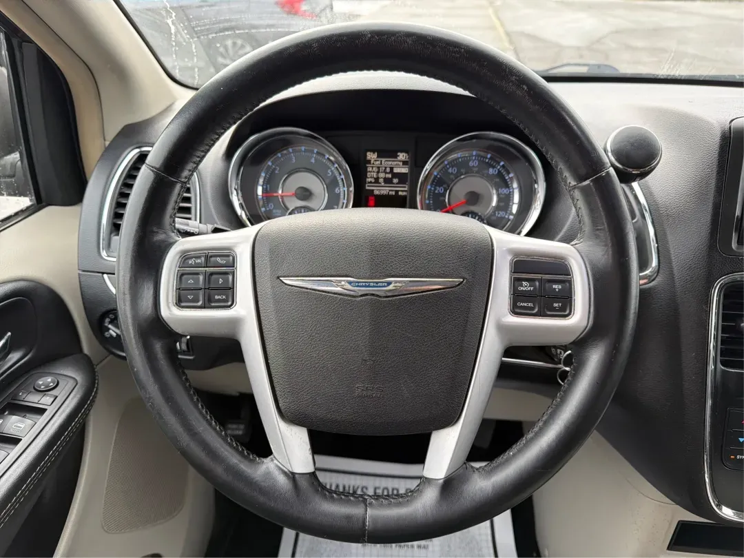 2015 Chrysler Town and Country Touring (2C4RC1BGXFR) with an 3.6L V-6 DOHC engine, located at 401 Woodman Dr, Riverside, OH, 45431, (937) 908-9800, 39.760899, -84.123421 - Are you a growing family searching for the perfect vehicle that effortlessly balances comfort, space, and style? Look no further! Advantage Car and Credit in Riverside, OH, is thrilled to present this stunning **2015 Chrysler Town and Country Touring**, designed for family adventures and daily com - Photo#16