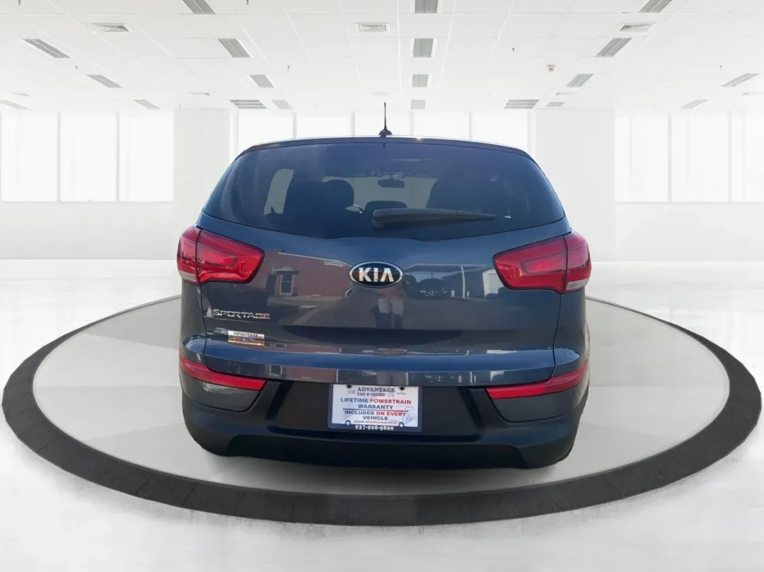 2016 Kia Sportage LX (KNDPBCAC0G7) with an Theta II 2.4L I-4 gasoline direct injection engine, located at 8750 N County Rd 25A, Piqua, OH, 45356, (937) 908-9800, 40.164391, -84.232513 - **Adventure Awaits with the 2016 Kia Sportage LX! Perfect for Your Next Family Road Trip or Daily Commute!**<br /> <br /> Are you looking for a versatile vehicle that fits your active lifestyle? Look no further than this stunning 2016 Kia Sportage LX, available now at Advantage Car and Credit in Tro - Photo#3