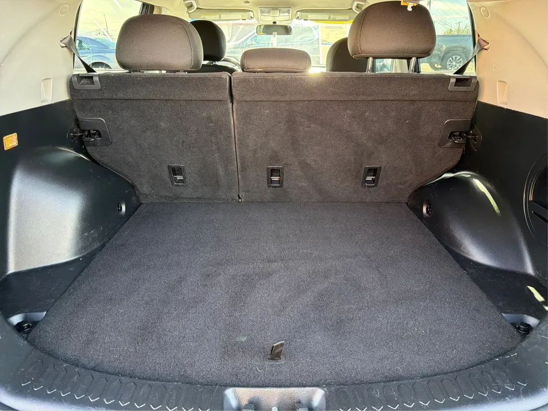 2016 Kia Sportage LX (KNDPBCAC0G7) with an Theta II 2.4L I-4 gasoline direct injection engine, located at 8750 N County Rd 25A, Piqua, OH, 45356, (937) 908-9800, 40.164391, -84.232513 - **Adventure Awaits with the 2016 Kia Sportage LX! Perfect for Your Next Family Road Trip or Daily Commute!**<br /> <br /> Are you looking for a versatile vehicle that fits your active lifestyle? Look no further than this stunning 2016 Kia Sportage LX, available now at Advantage Car and Credit in Tro - Photo#12