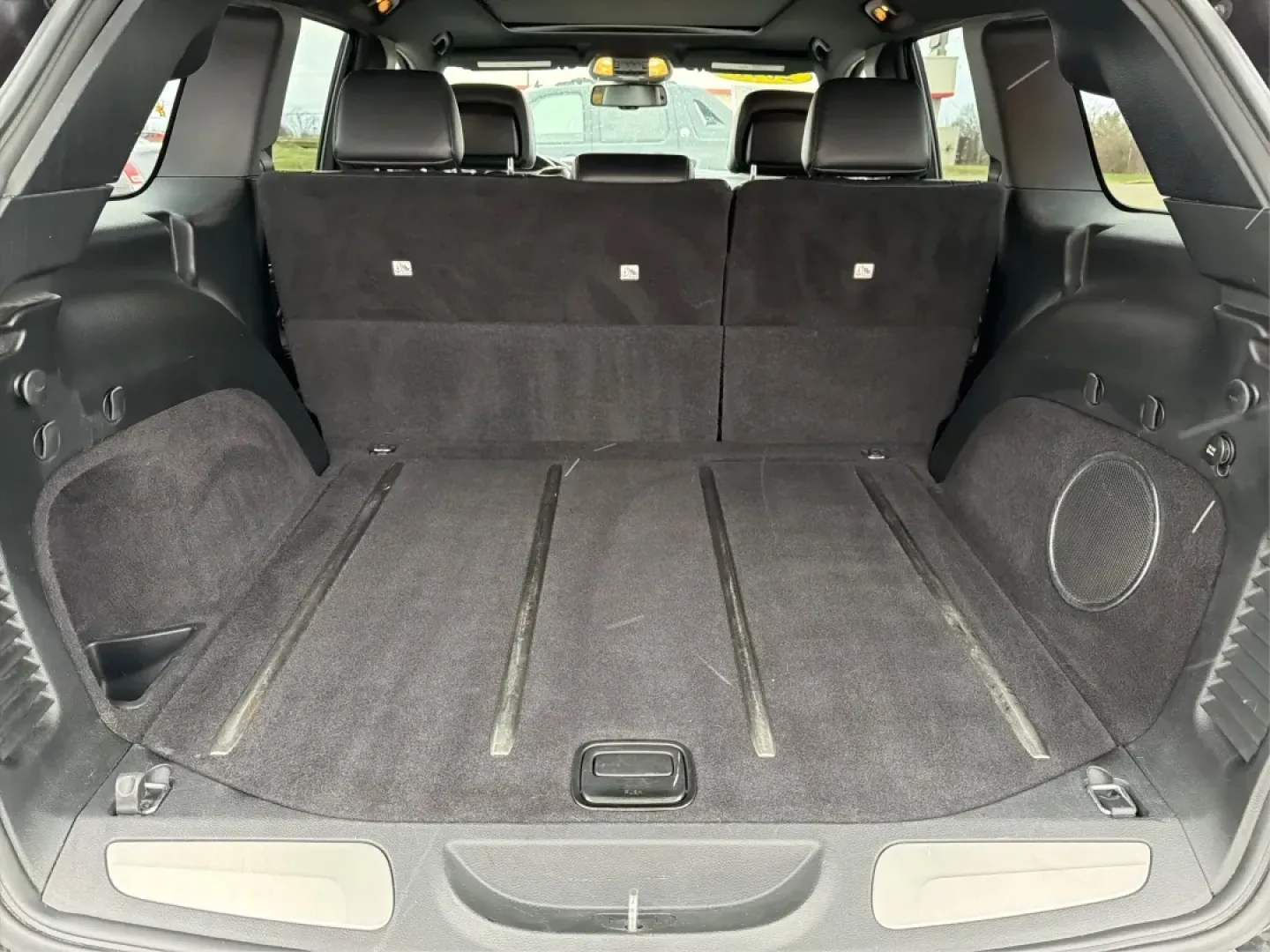 2015 Jeep Grand Cherokee Overland (1C4RJFCT6FC) with an Other engine, located at 1099 N County Rd 25A, Troy, OH, 45373, (937) 908-9800, 40.057079, -84.212883 - **Adventure Awaits: 2015 Jeep Grand Cherokee Overland - Your Perfect Family SUV!**<br /> <br /> If you're looking for a vehicle that perfectly balances comfort, style, and rugged capability, look no further than this stunning 2015 Jeep Grand Cherokee Overland. This SUV is not just a mode of transpor - Photo#12