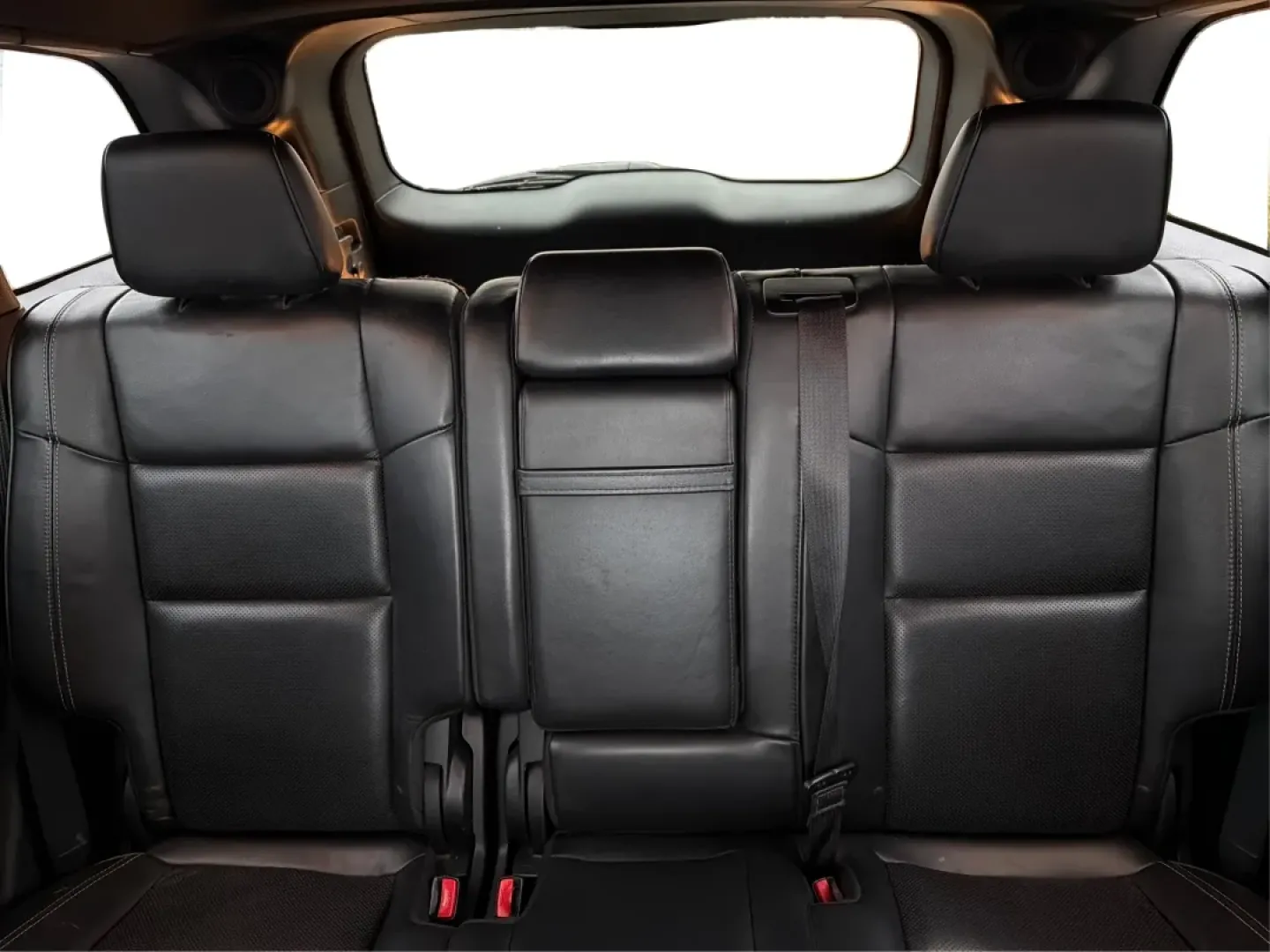 2015 Jeep Grand Cherokee Overland (1C4RJFCT6FC) with an Other engine, located at 1099 N County Rd 25A, Troy, OH, 45373, (937) 908-9800, 40.057079, -84.212883 - **Adventure Awaits: 2015 Jeep Grand Cherokee Overland - Your Perfect Family SUV!**<br /> <br /> If you're looking for a vehicle that perfectly balances comfort, style, and rugged capability, look no further than this stunning 2015 Jeep Grand Cherokee Overland. This SUV is not just a mode of transpor - Photo#14