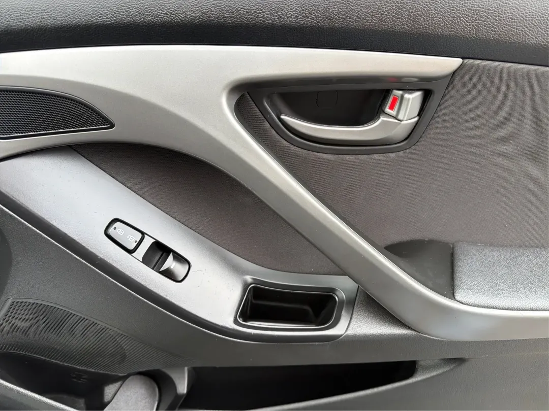 2016 Hyundai Elantra Value Edition (KMHDH4AE8GU) with an Nu 1.8L I-4 DOHC engine, located at 8750 N County Rd 25A, Piqua, OH, 45356, (937) 908-9800, 40.164391, -84.232513 - **Discover Your Next Adventure with the 2016 Hyundai Elantra at Advantage Car and Credit in Xenia, OH!**<br /> <br /> Are you in search of a reliable vehicle that seamlessly fits your daily lifestyle? Look no further than the 2016 Hyundai Elantra Value Edition, available at Advantage Car and Credit - Photo#18