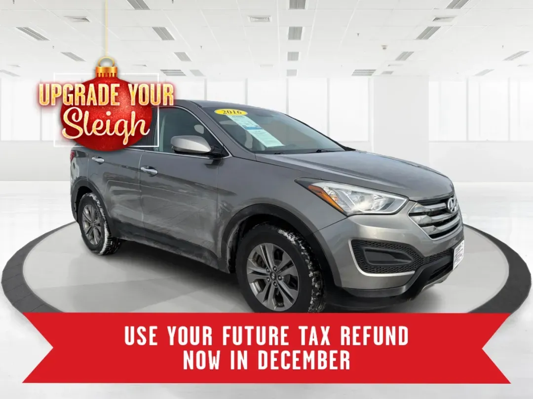 2016 Hyundai Santa Fe 2.4L (5XYZTDLB1GG) with an Theta II 2.4L I-4 gasoline direct injection engine, located at 1099 N County Rd 25A, Troy, OH, 45373, (937) 908-9800, 40.057079, -84.212883 - ### Embrace Your Adventurous Lifestyle with the 2016 Hyundai Santa Fe at Advantage Car and Credit - Troy!<br /> <br /> Are you ready to elevate your weekend escapes or daily commutes? Look no further than this stunning 2016 Hyundai Santa Fe, a versatile SUV designed for those who crave adventure and - Photo#0