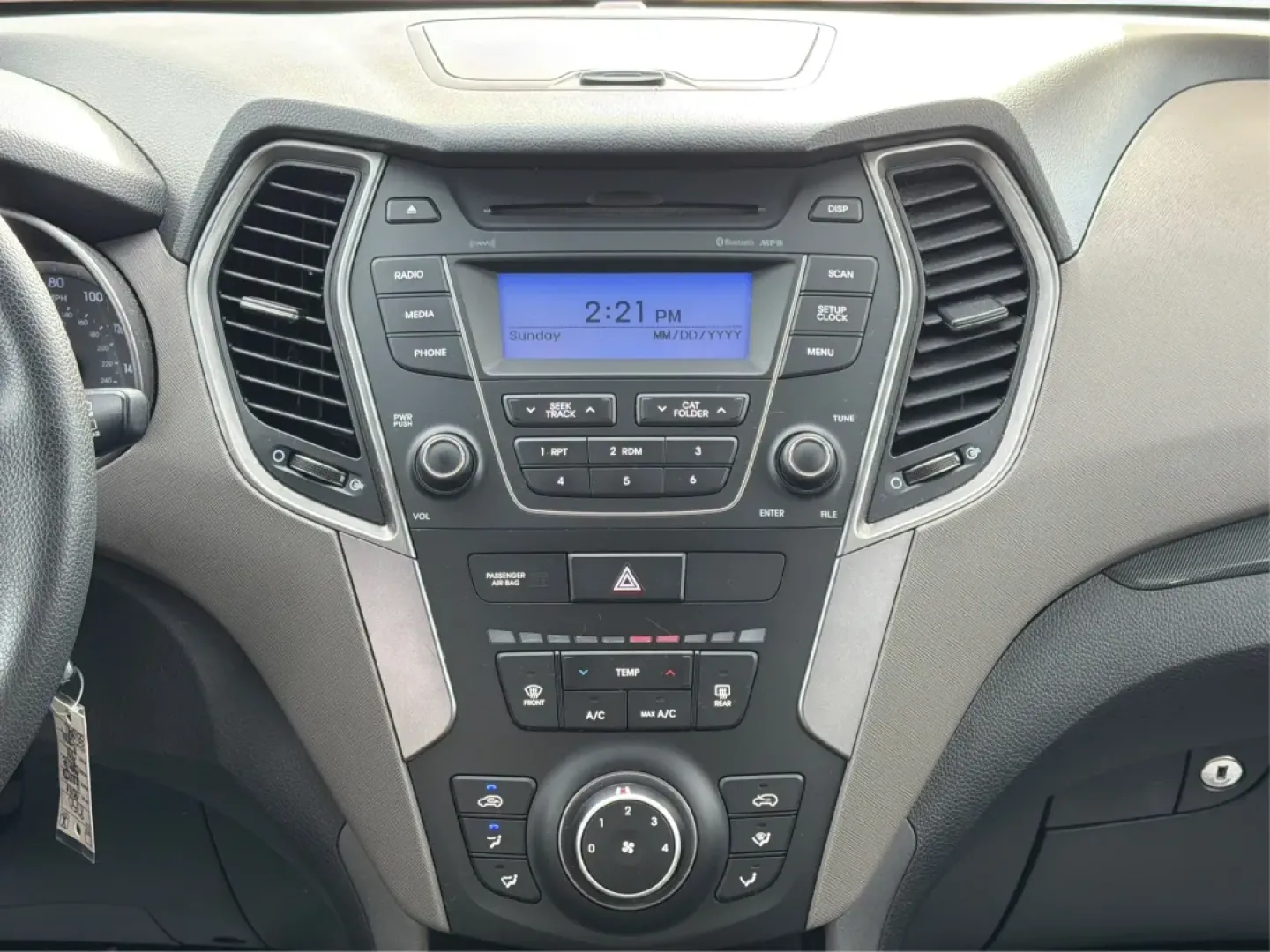 2016 Hyundai Santa Fe 2.4L (5XYZTDLB1GG) with an Theta II 2.4L I-4 gasoline direct injection engine, located at 1099 N County Rd 25A, Troy, OH, 45373, (937) 908-9800, 40.057079, -84.212883 - ### Embrace Your Adventurous Lifestyle with the 2016 Hyundai Santa Fe at Advantage Car and Credit - Troy!<br /> <br /> Are you ready to elevate your weekend escapes or daily commutes? Look no further than this stunning 2016 Hyundai Santa Fe, a versatile SUV designed for those who crave adventure and - Photo#13