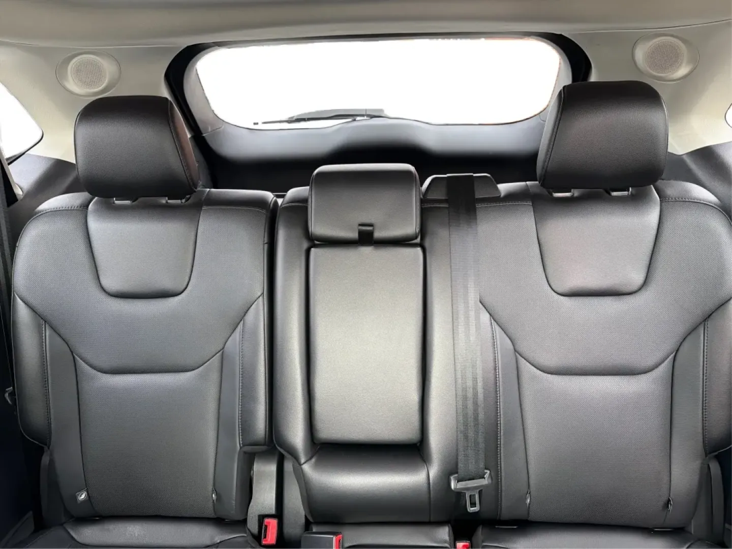 2018 Ford Edge Titanium (2FMPK4K92JB) with an Other engine, located at 1951 S Dayton Lakeview Rd., New Carlisle, OH, 45344, (937) 908-9800, 39.890999, -84.050255 - Unlock a world of adventure and endless possibilities with the 2018 Ford Edge Titanium, now available at Advantage Car and Credit in New Carlisle, OH. This sleek and stylish SUV is more than just a vehicle; it's your partner in creating unforgettable family memories, weekend getaways, and daily comm - Photo#14