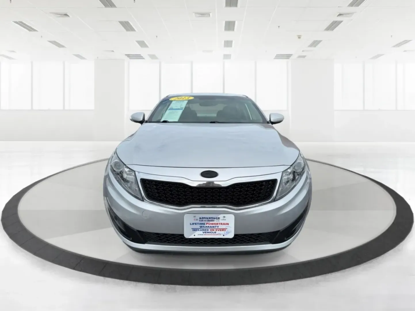 2013 Kia Optima LX (KNAGM4A74D5) with an 2.4L I-4 gasoline direct injection engine, located at 880 E. National Road, Vandalia, OH, 45377, (937) 908-9800, 39.891918, -84.183594 - **Discover Adventure with the 2013 Kia Optima LX at Advantage Car and Credit - Vandalia!** <br /> <br /> Are you ready to elevate your daily drive? Whether you're commuting to work, running errands, or planning a weekend getaway, the 2013 Kia Optima LX is the ideal sedan that seamlessly fits into y - Photo#7