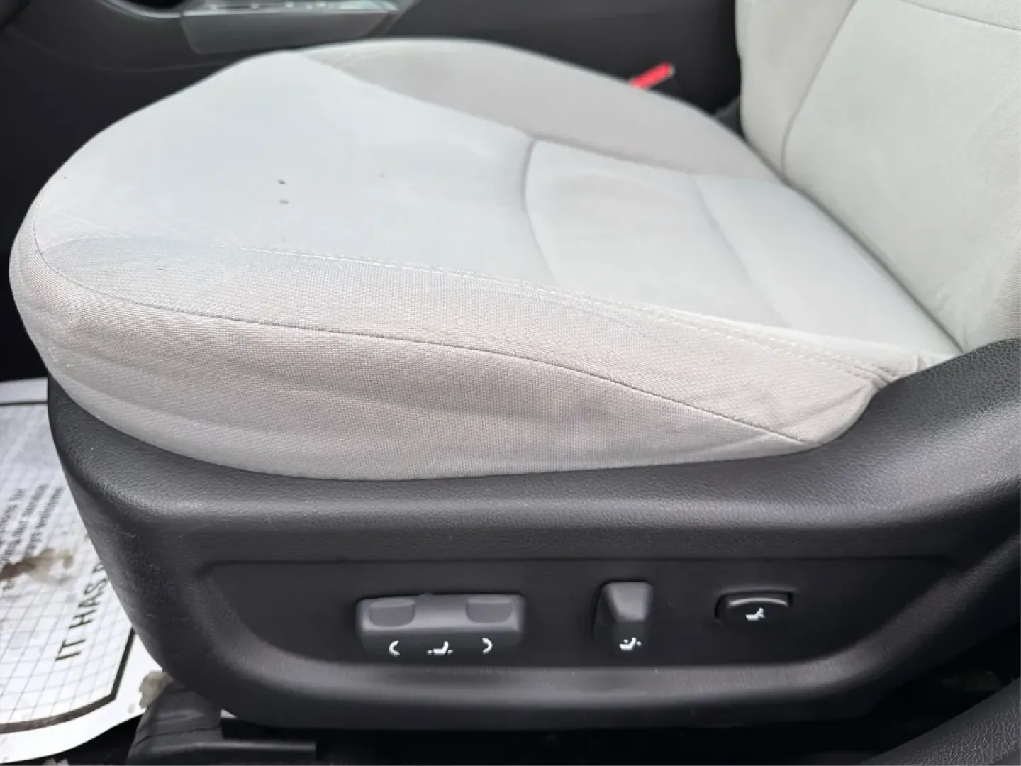 2013 Kia Optima LX (KNAGM4A74D5) with an 2.4L I-4 gasoline direct injection engine, located at 880 E. National Road, Vandalia, OH, 45377, (937) 908-9800, 39.891918, -84.183594 - **Discover Adventure with the 2013 Kia Optima LX at Advantage Car and Credit - Vandalia!** <br /> <br /> Are you ready to elevate your daily drive? Whether you're commuting to work, running errands, or planning a weekend getaway, the 2013 Kia Optima LX is the ideal sedan that seamlessly fits into y - Photo#17