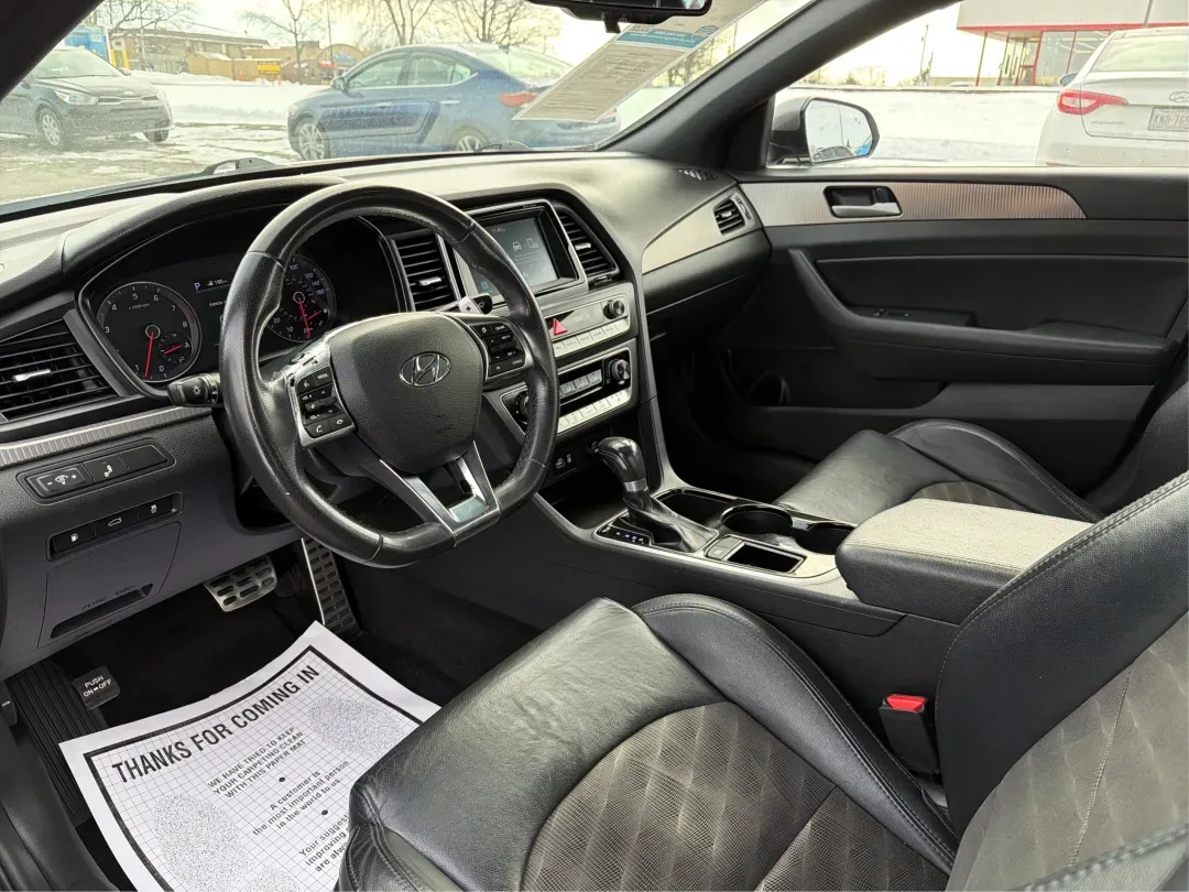 2018 Hyundai Sonata Sport (5NPE34AF6JH) with an 2.4L I-4 gasoline direct injection engine, located at 880 E. National Road, Vandalia, OH, 45377, (937) 908-9800, 39.891918, -84.183594 - **Discover the 2018 Hyundai Sonata Sport: Elevate Your Daily Commute in Style!**<br /> <br /> Are you seeking a vehicle that perfectly balances style, comfort, and reliability for your daily commute or family outings? Look no further than this stunning 2018 Hyundai Sonata Sport, available now at Adv - Photo#8