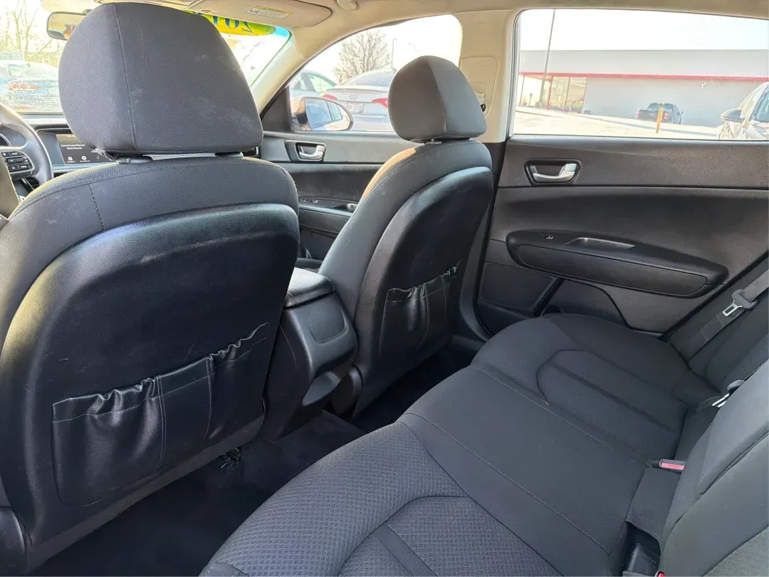 2018 Kia Optima LX (5XXGT4L39JG) with an Theta II 2.4L I-4 gasoline direct injection engine, located at 1099 N County Rd 25A, Troy, OH, 45373, (937) 908-9800, 40.057079, -84.212883 - Discover the perfect blend of style, comfort, and reliability with the 2018 Kia Optima LX, now available at Advantage Car and Credit in New Carlisle, OH. This sedan is designed for those who appreciate a smooth driving experience and high-end features, making it an ideal choice for budget-conscious - Photo#10