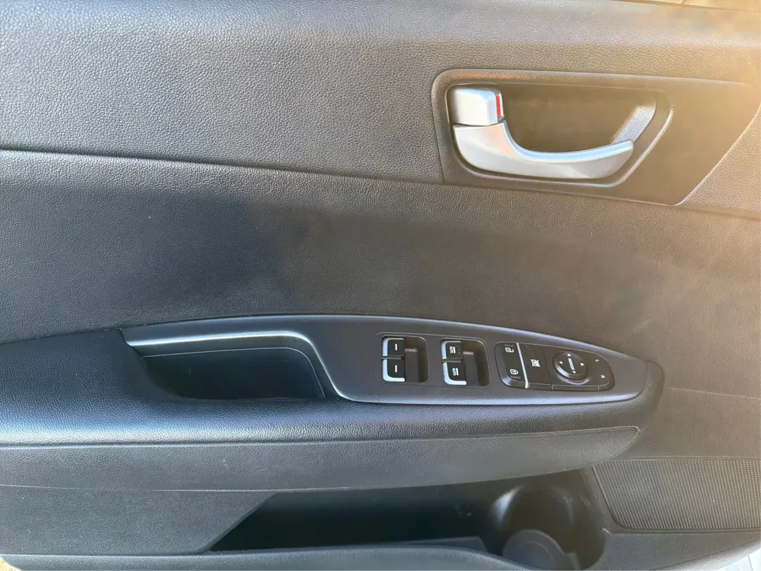 2018 Kia Optima LX (5XXGT4L39JG) with an Theta II 2.4L I-4 gasoline direct injection engine, located at 1099 N County Rd 25A, Troy, OH, 45373, (937) 908-9800, 40.057079, -84.212883 - Discover the perfect blend of style, comfort, and reliability with the 2018 Kia Optima LX, now available at Advantage Car and Credit in New Carlisle, OH. This sedan is designed for those who appreciate a smooth driving experience and high-end features, making it an ideal choice for budget-conscious - Photo#18