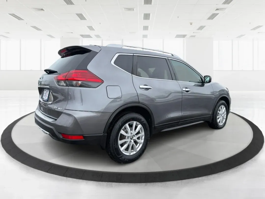 2017 Nissan Rogue SV (5N1AT2MV8HC) with an 2.5L I-4 DOHC engine, located at 1099 N County Rd 25A, Troy, OH, 45373, (937) 908-9800, 40.057079, -84.212883 - **Adventure Awaits with the 2017 Nissan Rogue SV Perfect for Growing Families!**<br /> <br /> Are you in search of a reliable SUV that fits your active lifestyle? Look no further than this 2017 Nissan Rogue SV, available now at Advantage Car and Credit - Troy! This spacious sport utility vehicle is - Photo#2