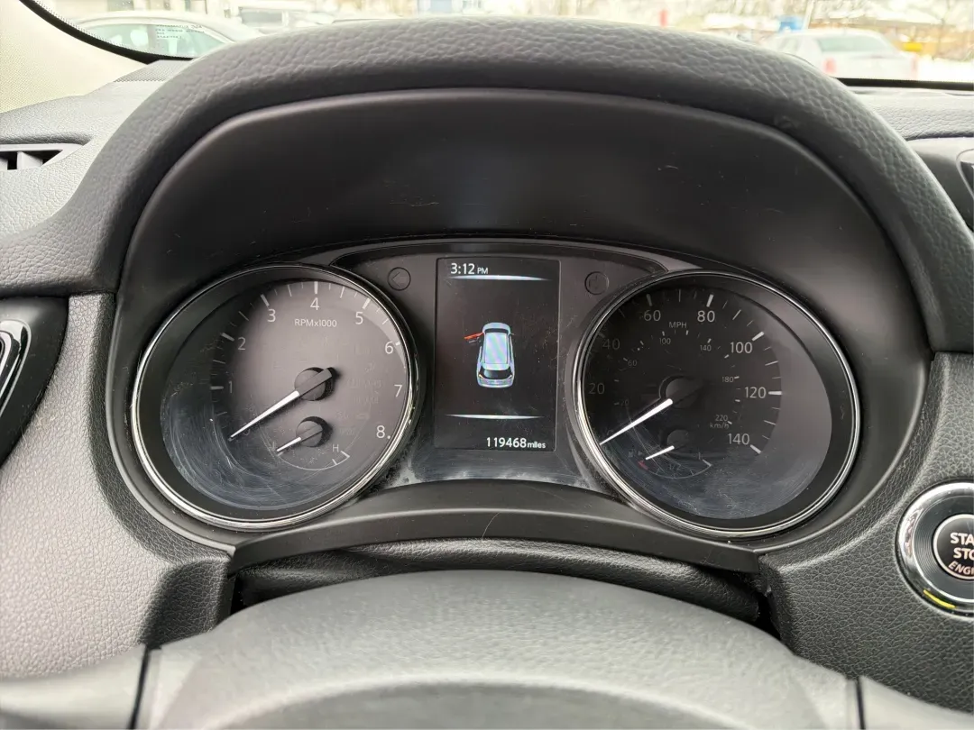 2017 Nissan Rogue SV (5N1AT2MV8HC) with an 2.5L I-4 DOHC engine, located at 1099 N County Rd 25A, Troy, OH, 45373, (937) 908-9800, 40.057079, -84.212883 - **Adventure Awaits with the 2017 Nissan Rogue SV Perfect for Growing Families!**<br /> <br /> Are you in search of a reliable SUV that fits your active lifestyle? Look no further than this 2017 Nissan Rogue SV, available now at Advantage Car and Credit - Troy! This spacious sport utility vehicle is - Photo#14