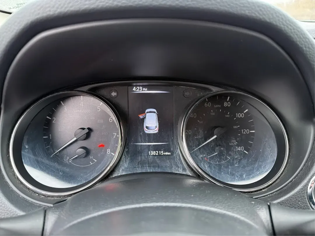 2018 Nissan Rogue SL (JN1BJ1CRXJW) with an 2L I-4 gasoline direct injection engine, located at 1184 Kauffman Ave, Fairborn, OH, 45324, (937) 908-9800, 39.807072, -84.030914 - **Adventure Awaits with the 2018 Nissan Rogue SL at Advantage Car and Credit - Fairborn!**<br /> <br /> Are you ready to elevate your driving experience and create unforgettable memories on the road? The 2018 Nissan Rogue SL is the ideal companion for growing families, weekend adventurers, or anyone - Photo#15