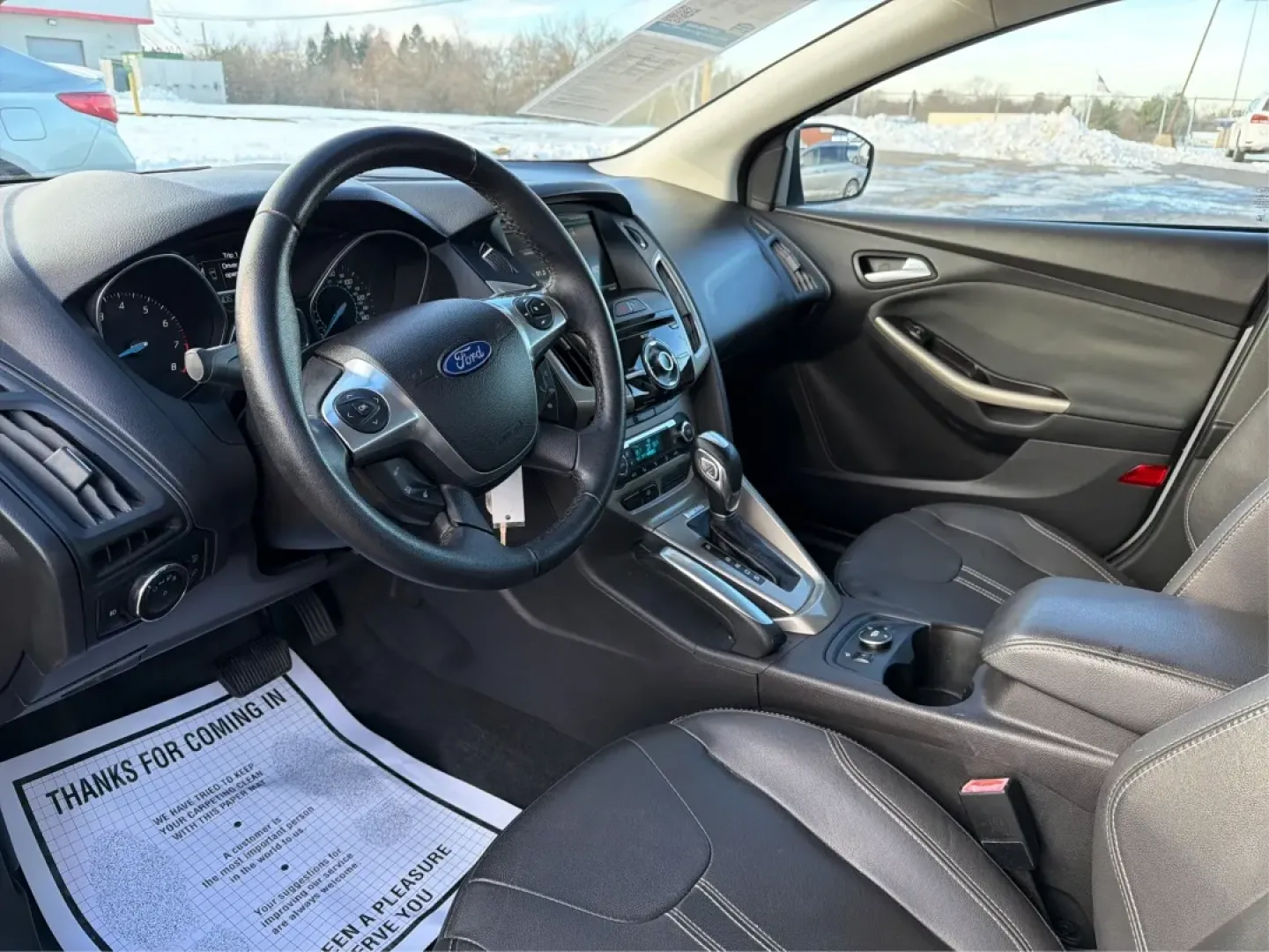 2012 Ford Focus SEL (1FAHP3H28CL) with an 2L I-4 gasoline direct injection engine, 6-Speed Automatic transmission, located at 8750 N County Rd 25A, Piqua, OH, 45356, (937) 908-9800, 40.164391, -84.232513 - ### Experience Comfort and Convenience with the 2012 Ford Focus SEL at Advantage Car and Credit - Piqua<br /> <br /> Are you searching for a reliable vehicle that perfectly complements your busy lifestyle? Whether you're commuting to work, running errands around Piqua, or planning a family road trip - Photo#9