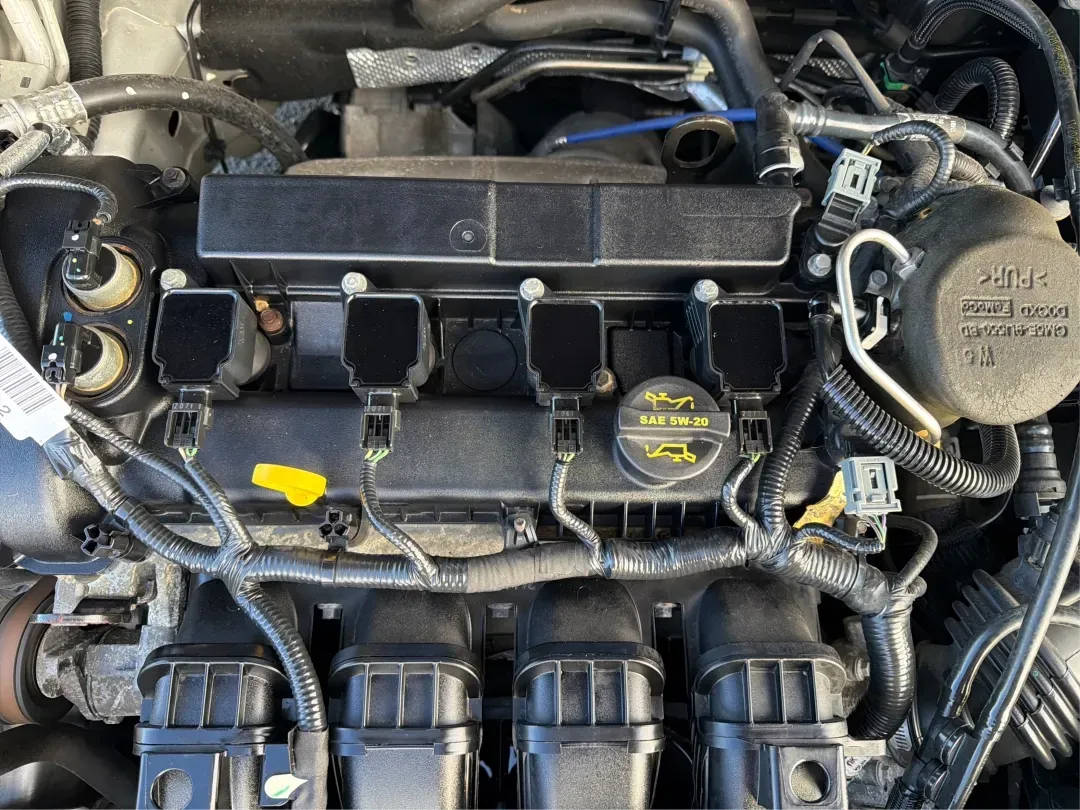 2012 Ford Focus SEL (1FAHP3H28CL) with an 2L I-4 gasoline direct injection engine, located at 8750 N County Rd 25A, Piqua, OH, 45356, (937) 908-9800, 40.164391, -84.232513 - ### Experience Comfort and Convenience with the 2012 Ford Focus SEL at Advantage Car and Credit - Piqua<br /> <br /> Are you searching for a reliable vehicle that perfectly complements your busy lifestyle? Whether you're commuting to work, running errands around Piqua, or planning a family road trip - Photo#11