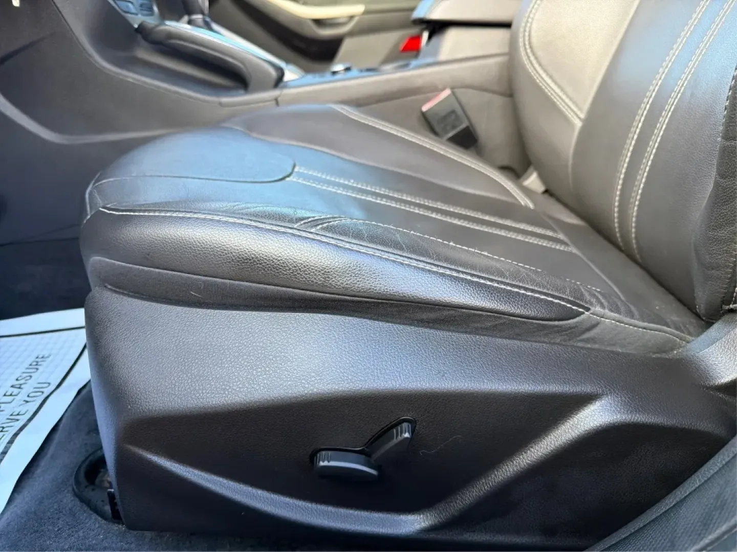 2012 Ford Focus SEL (1FAHP3H28CL) with an 2L I-4 gasoline direct injection engine, 6-Speed Automatic transmission, located at 8750 N County Rd 25A, Piqua, OH, 45356, (937) 908-9800, 40.164391, -84.232513 - ### Experience Comfort and Convenience with the 2012 Ford Focus SEL at Advantage Car and Credit - Piqua<br /> <br /> Are you searching for a reliable vehicle that perfectly complements your busy lifestyle? Whether you're commuting to work, running errands around Piqua, or planning a family road trip - Photo#18