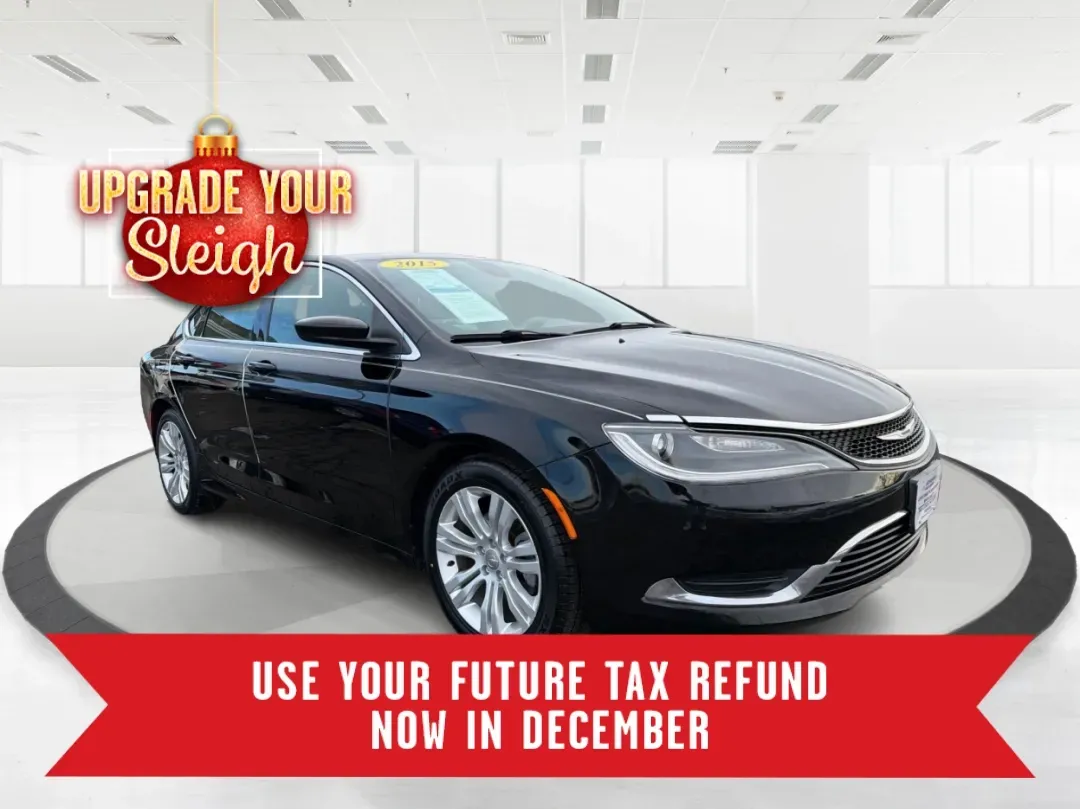 2015 Chrysler 200 Limited's photo