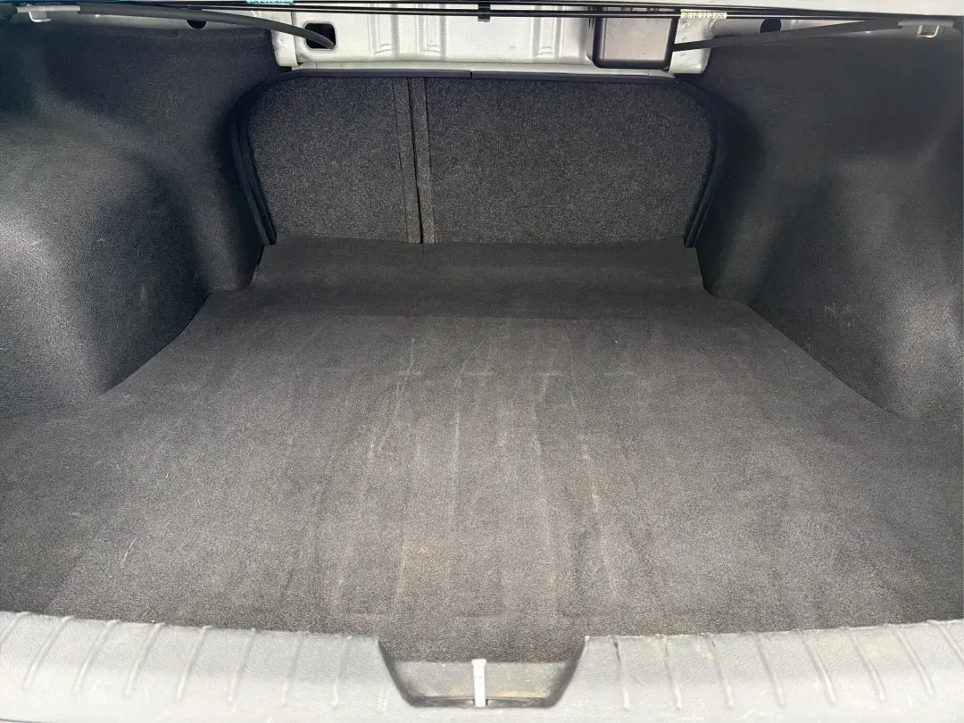 2017 Kia Optima LX (5XXGT4L31HG) with an Theta II 2.4L I-4 gasoline direct injection engine, located at 8750 N County Rd 25A, Piqua, OH, 45356, (937) 908-9800, 40.164391, -84.232513 - Are you ready to elevate your daily drive while embracing a lifestyle of convenience and reliability? Look no further than this stunning 2017 Kia Optima LX, available now at Advantage Car and Credit in Piqua, OH! This sedan is perfect for budget-conscious buyers seeking an efficient and stylish vehi - Photo#12