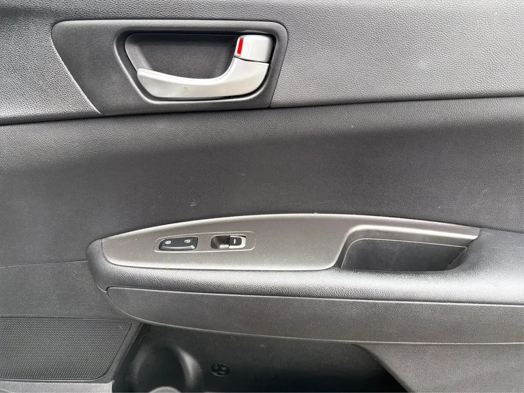 2017 Kia Optima LX (5XXGT4L31HG) with an Theta II 2.4L I-4 gasoline direct injection engine, located at 8750 N County Rd 25A, Piqua, OH, 45356, (937) 908-9800, 40.164391, -84.232513 - Are you ready to elevate your daily drive while embracing a lifestyle of convenience and reliability? Look no further than this stunning 2017 Kia Optima LX, available now at Advantage Car and Credit in Piqua, OH! This sedan is perfect for budget-conscious buyers seeking an efficient and stylish vehi - Photo#18