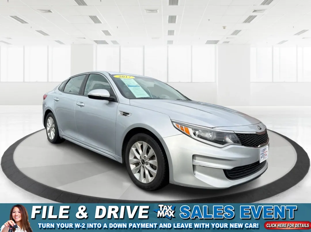 photo of 2017 Kia Optima LX