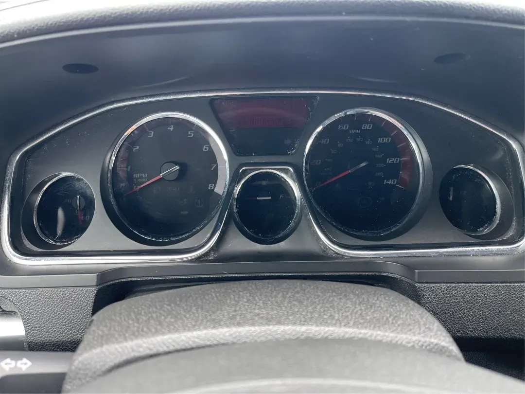 2015 GMC Acadia SLE-2 (1GKKVPKD6FJ) with an 3.6L V-6 gasoline direct injection engine, located at 8750 N County Rd 25A, Piqua, OH, 45356, (937) 908-9800, 40.164391, -84.232513 - Are you ready to elevate your family adventures or conquer your daily commute with unmatched style and comfort? Look no further than this stunning 2015 GMC Acadia SLE-2, available now at Advantage Car and Credit - Piqua. Perfectly designed for growing families, this sport utility vehicle offers a bl - Photo#8