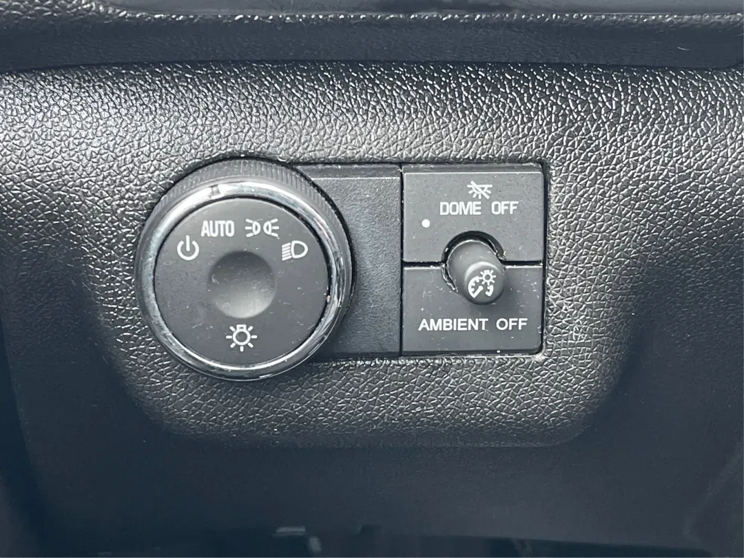 2015 GMC Acadia SLE-2 (1GKKVPKD6FJ) with an 3.6L V-6 gasoline direct injection engine, located at 8750 N County Rd 25A, Piqua, OH, 45356, (937) 908-9800, 40.164391, -84.232513 - Are you ready to elevate your family adventures or conquer your daily commute with unmatched style and comfort? Look no further than this stunning 2015 GMC Acadia SLE-2, available now at Advantage Car and Credit - Piqua. Perfectly designed for growing families, this sport utility vehicle offers a bl - Photo#10