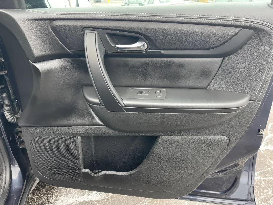 2015 GMC Acadia SLE-2 (1GKKVPKD6FJ) with an 3.6L V-6 gasoline direct injection engine, located at 8750 N County Rd 25A, Piqua, OH, 45356, (937) 908-9800, 40.164391, -84.232513 - Are you ready to elevate your family adventures or conquer your daily commute with unmatched style and comfort? Look no further than this stunning 2015 GMC Acadia SLE-2, available now at Advantage Car and Credit - Piqua. Perfectly designed for growing families, this sport utility vehicle offers a bl - Photo#13