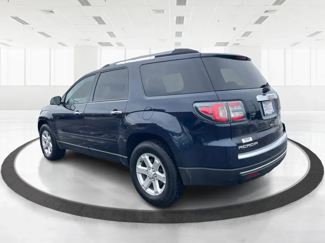 2015 GMC Acadia SLE-2 (1GKKVPKD6FJ) with an 3.6L V-6 gasoline direct injection engine, located at 8750 N County Rd 25A, Piqua, OH, 45356, (937) 908-9800, 40.164391, -84.232513 - Are you ready to elevate your family adventures or conquer your daily commute with unmatched style and comfort? Look no further than this stunning 2015 GMC Acadia SLE-2, available now at Advantage Car and Credit - Piqua. Perfectly designed for growing families, this sport utility vehicle offers a bl - Photo#19