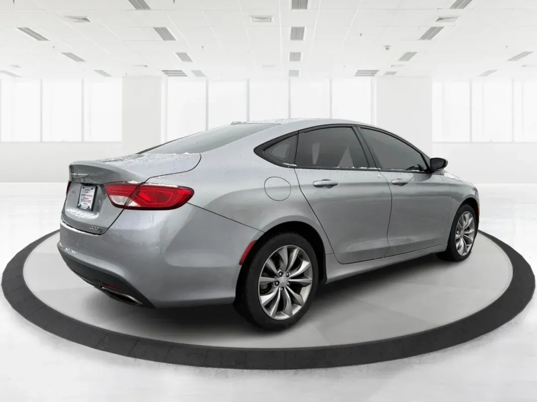 2016 Chrysler 200 S (1C3CCCBB3GN) with an Other engine, located at 880 E. National Road, Vandalia, OH, 45377, (937) 908-9800, 39.891918, -84.183594 - **Elevate Your Commute with the 2016 Chrysler 200 S at Advantage Car and Credit - Vandalia!**<br /> <br /> Are you looking for the perfect blend of style, comfort, and performance for your daily commute or family outings? The 2016 Chrysler 200 S is your ideal companion, offering a sophisticated seda - Photo#2