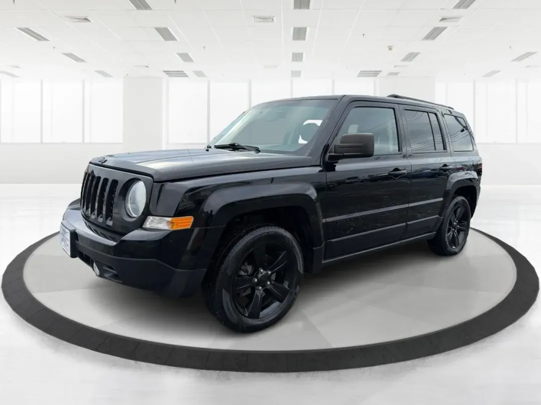 2015 Jeep Patriot Altitude Edition (1C4NJPBA7FD) with an 2L I-4 DOHC engine, located at 1184 Kauffman Ave, Fairborn, OH, 45324, (937) 908-9800, 39.807072, -84.030914 - **Adventure Awaits with the 2015 Jeep Patriot Altitude Edition!**<br /> <br /> Are you ready to elevate your weekend adventures or make daily commutes a breeze? At Advantage Car and Credit in Fairborn, OH, we have just the vehicle for you-the 2015 Jeep Patriot Altitude Edition! This rugged yet comfo - Photo#8